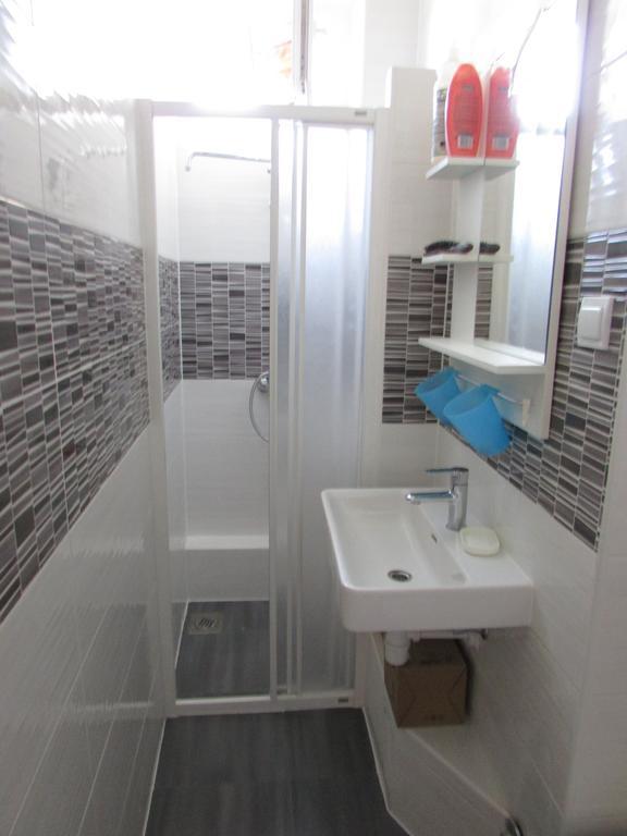 Hostel Ljiljana Pula Værelse billede
