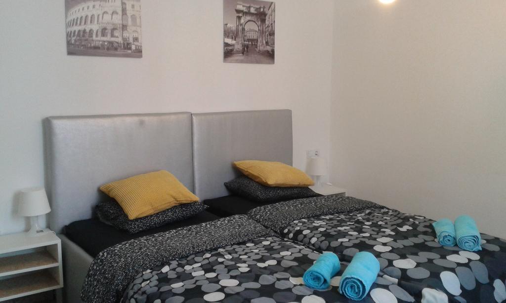Hostel Ljiljana Pula Eksteriør billede